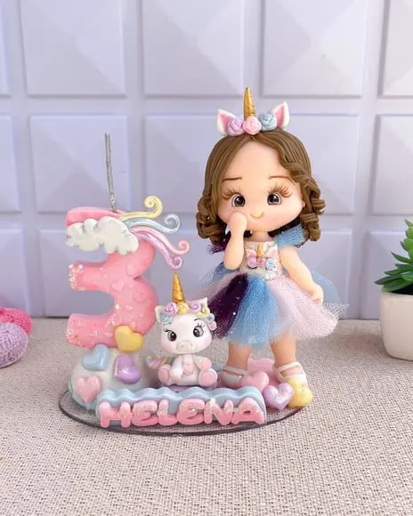 Topo de Bolo Unicórnio com Boneca e Vela 3 em Biscuit
