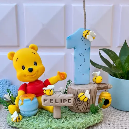 Topo de Bolo Ursinho Pooh em Biscuit