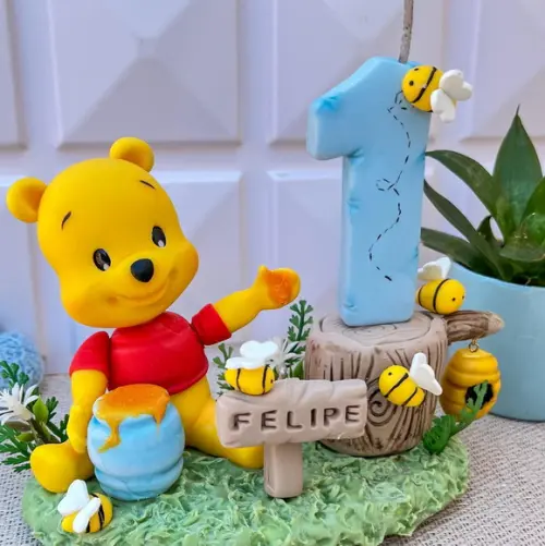 Topo de Bolo Ursinho Pooh em Biscuit