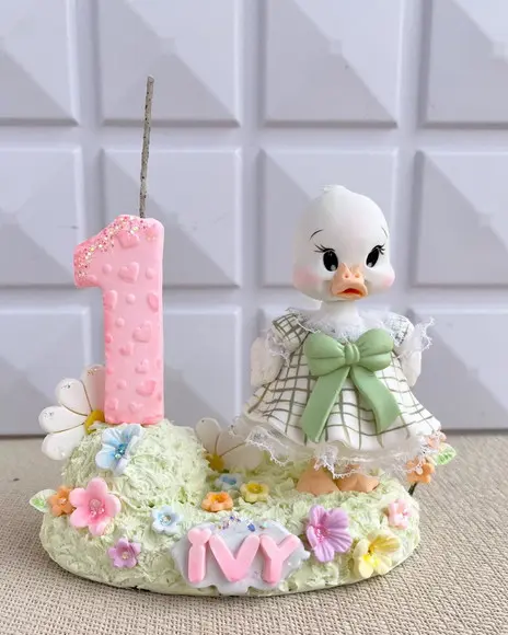 Topo de Bolo Vela Patinha Biscuit Personalizado Luxo