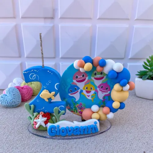 Vela Cenário Baby Shark Personalizada ? com Nome e Idade