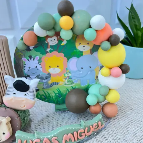 Vela de Aniversário Safari em Biscuit com Nome e Idade