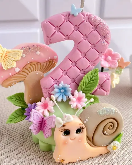 Vela Jardim Encantado Biscuit Caracol Flores Nome Idade