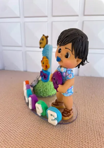 Vela Personalizada com Topo de Bolo( Tema Bolofofos)