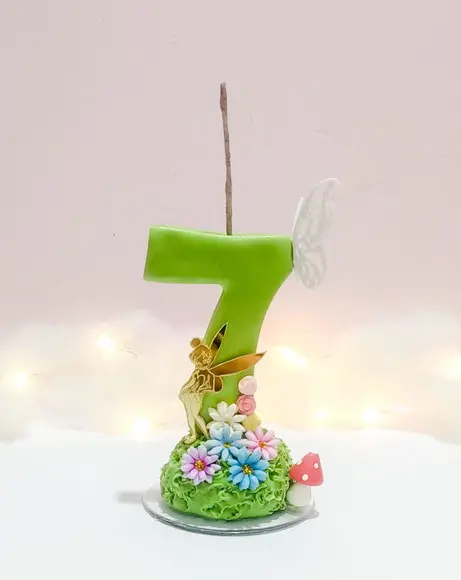 Vela Personalizada Sininho/tinkerbel em Biscuit
