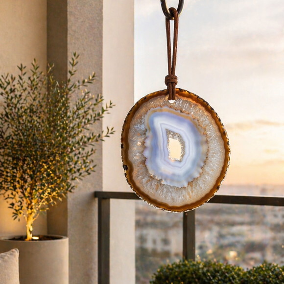 Ágata Natural Lapidada Decorativa com Drusa ? Peça Ùnica