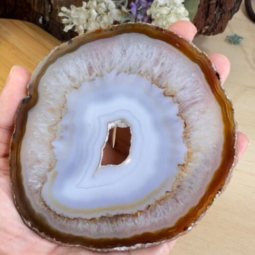 Ágata Natural Lapidada Decorativa com Drusa ? Peça Ùnica