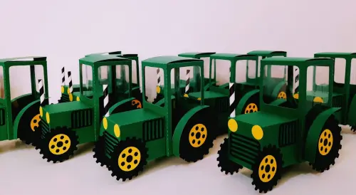 TRATORES