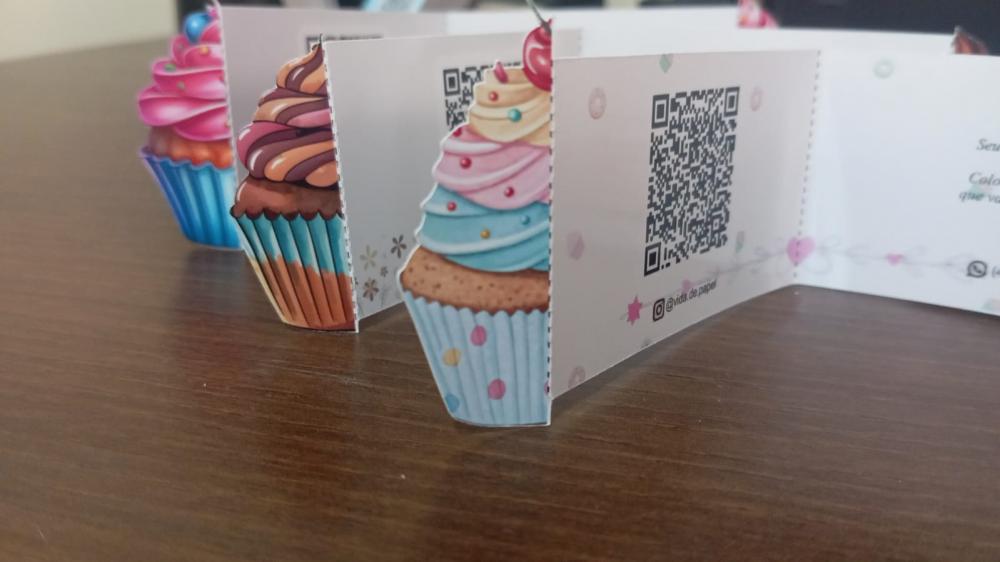 Kit Arquivo Digital Cartão de Visitas Cup Cakes Retrovisor