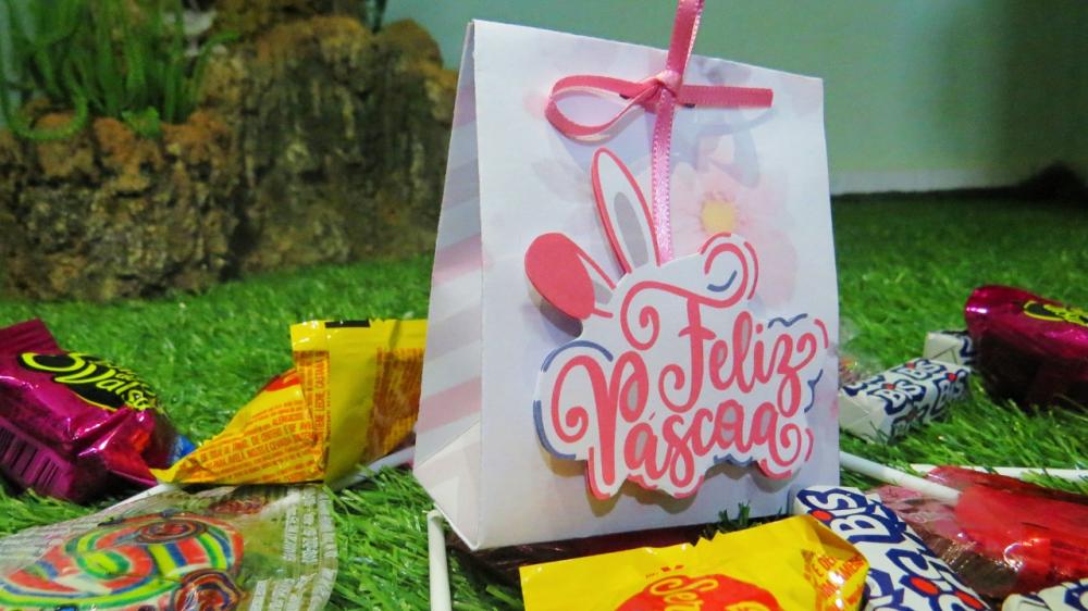 Arquivo Digital Caixa 1 bombom páscoa fofa