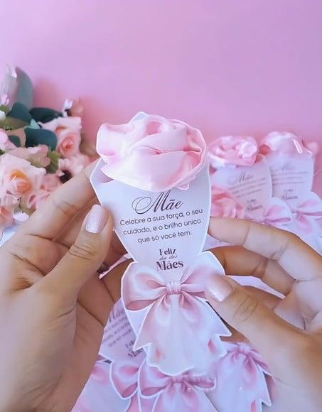 Arquivo Digital Card Buquê Rosa Rabicó - Dia das Mães