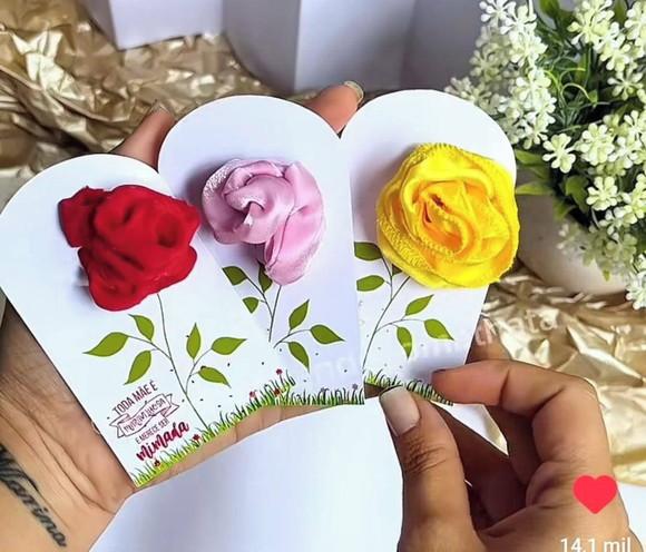 Arquivo Digital Card Porta Touca de Cetim Dia das Mães