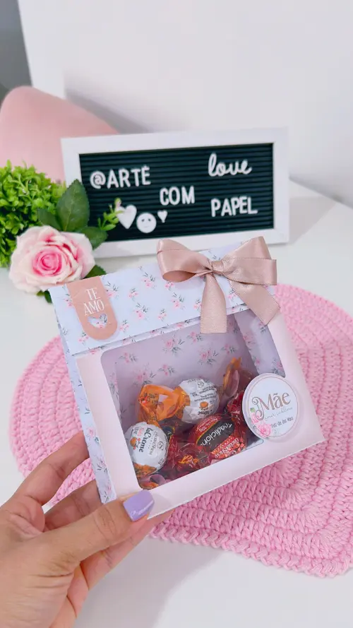 Arquivo Digital Sacolinha Fechada Floral Dia das Mães