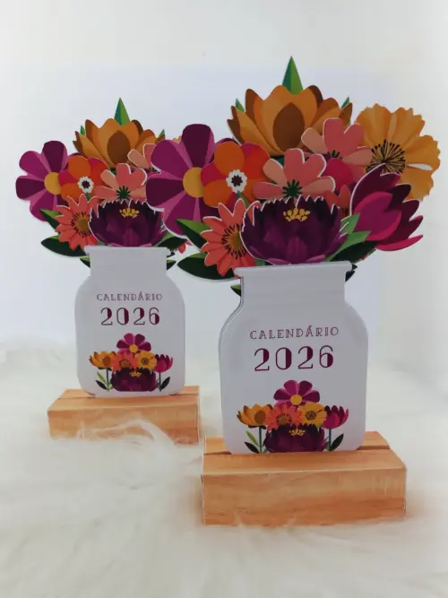 Arquivo Digital Mini Calendário Vaso de Flores com Base 2026