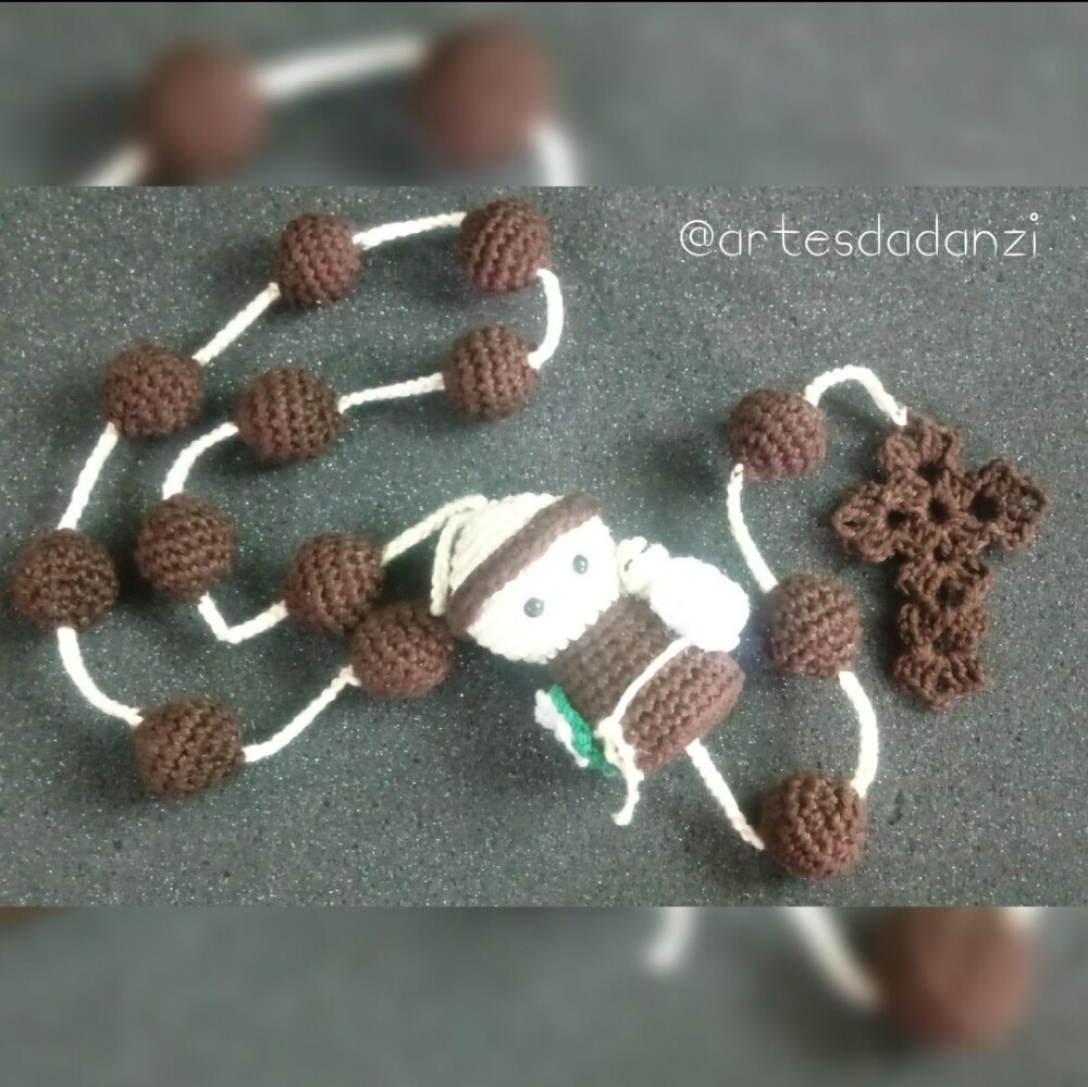 Terço Santo Antonio Amigurumi