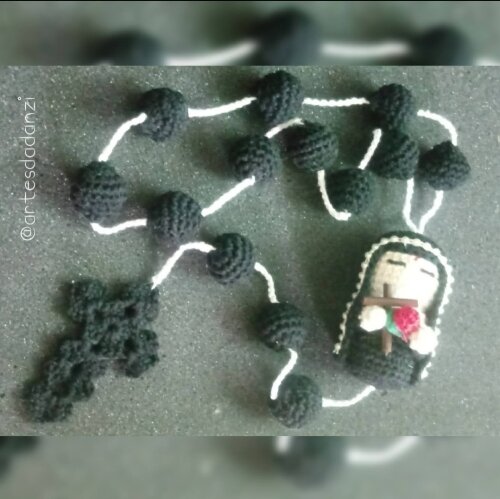 Terço Santa Rita Amigurumi