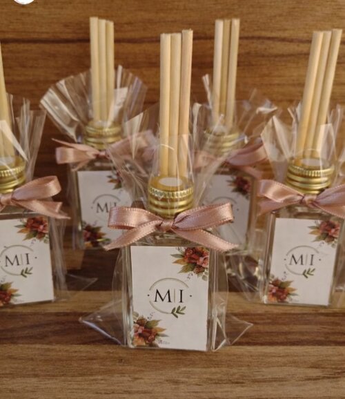 Lembrancinha casamento aromatizador de varetas