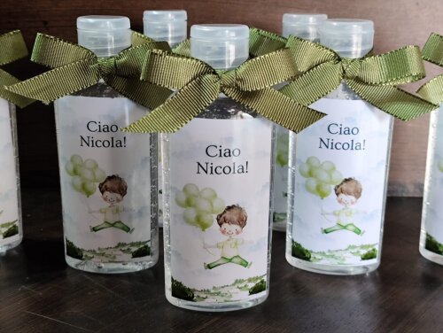 Lembrancinha álcool em gel 60 ml .