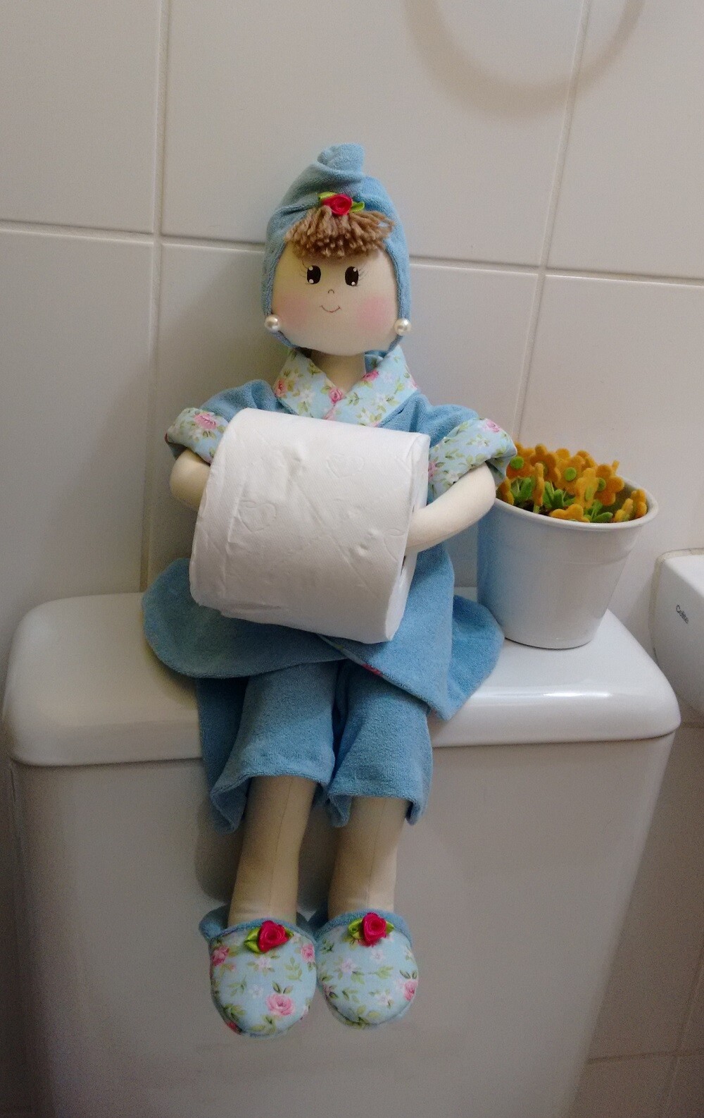 Boneca de Pano Porta Papel Higiênico Utilitária Banheiro Lavabo
