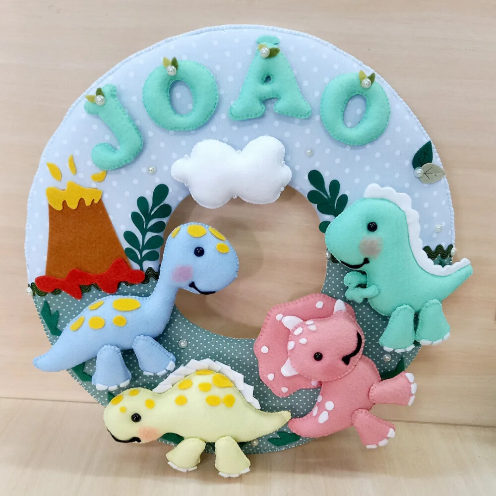 Guirlanda Feltro Dinossauros Enfeite Porta Maternidade Bebê Pers