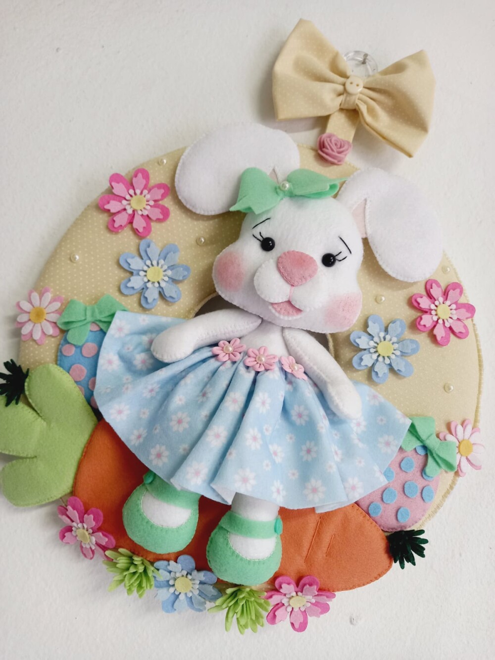 Guirlanda Feltro Feliz Páscoa Coelhinha Decoração Porta