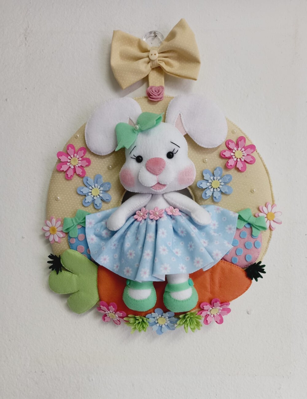Guirlanda Feltro Feliz Páscoa Coelhinha Decoração Porta