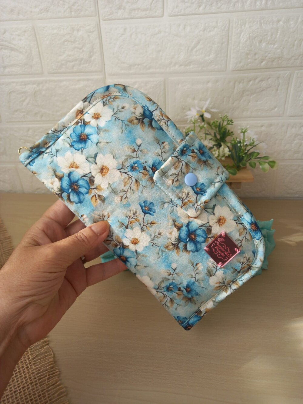 Necessaire Organizadora Porta Itens Higiene Bucal Com Toalha