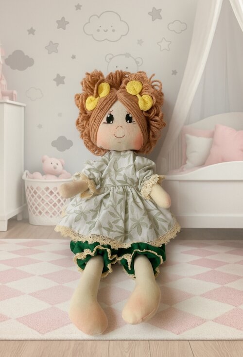 Boneca de Pano Algodão Articulada Vestido Verde Folhagens Decoração Quarto