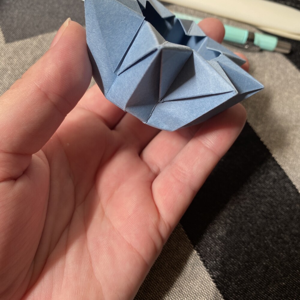 Forminha para Doces em Origami | Estrela 8 pontas