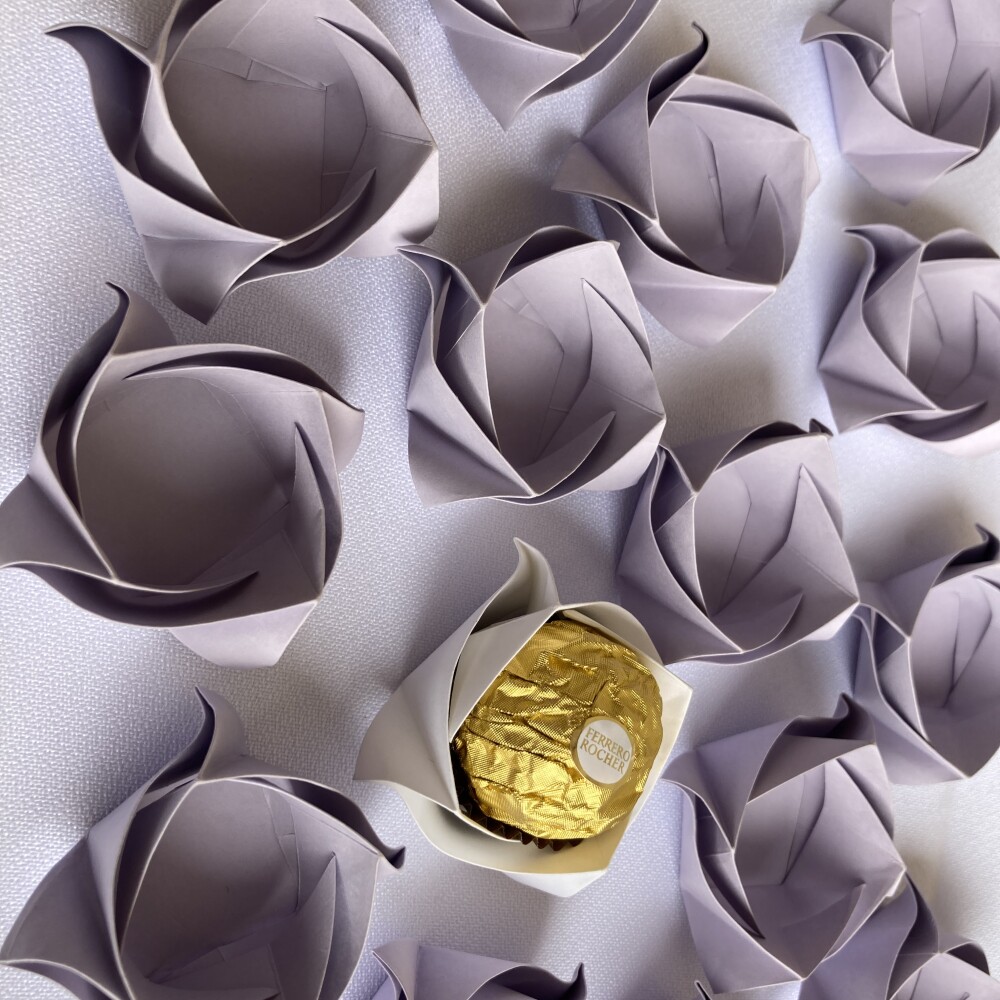 Forminha para Doces em Origami Rosa