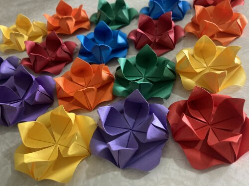 Forminha para Doces em Origami Flor de Lótus