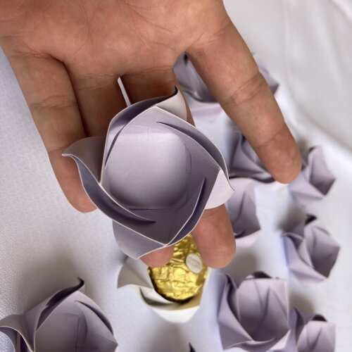 Forminha para Doces em Origami Rosa
