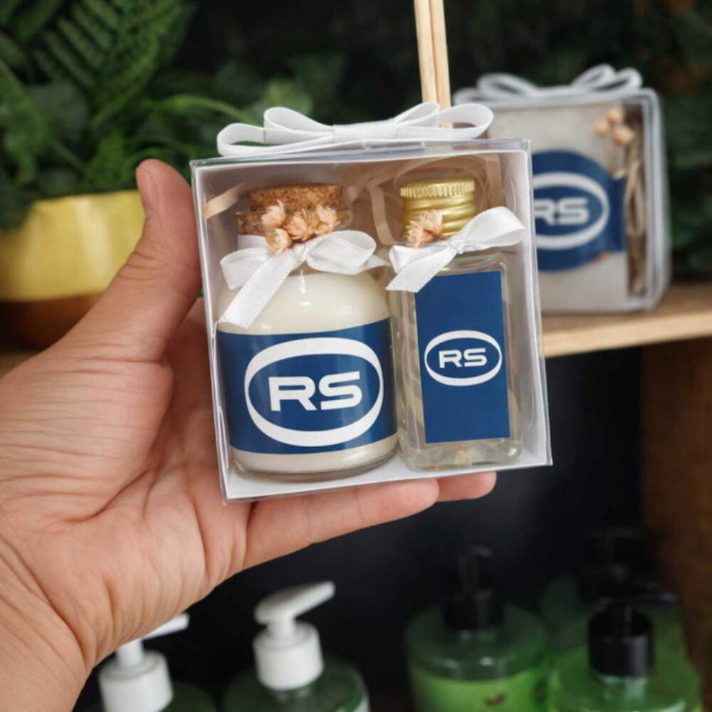 50 Kit Vela e Difusor artesanal Personalizado para Casamentos e E