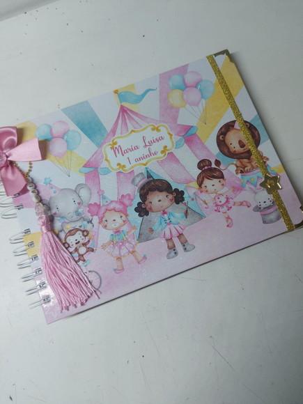 Caderno Assinatura Circo Aquarela