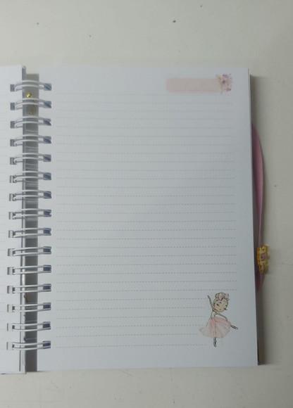 Caderno Bailarina
