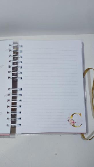 Caderno Decorado com Letra