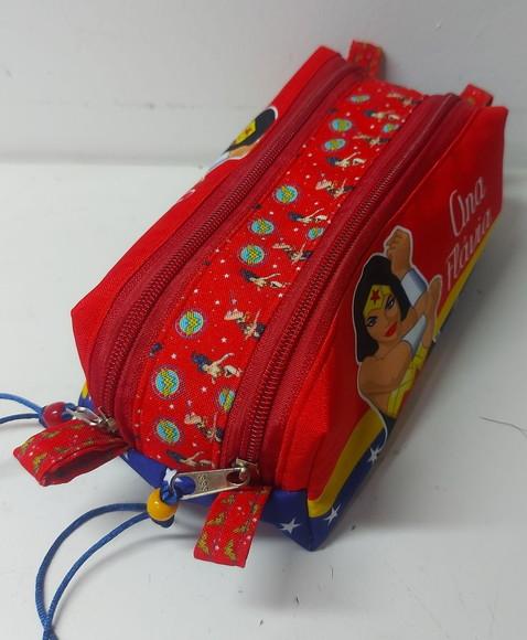 Estojo Duplo Mulher Maravilha