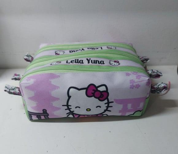 Estojo Triplo Hello Kitty