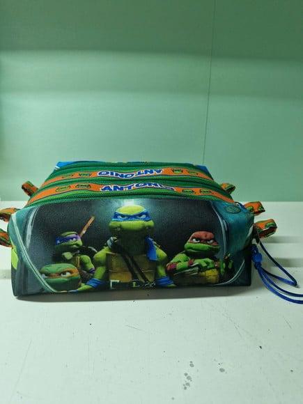 Estojo Triplo Tartarugas Ninja