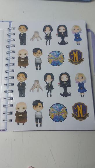 Kit Caderno Wandinha