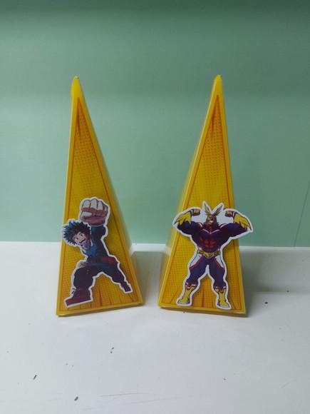 Pirâmide My Hero Academia