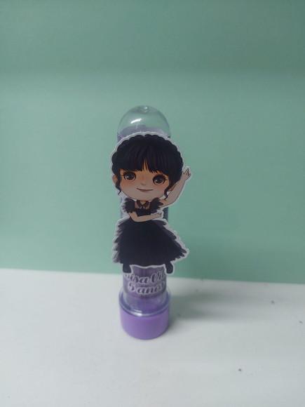 Tubete Wandinha