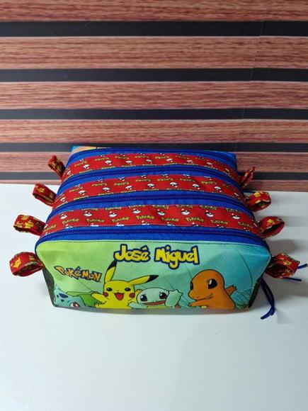 Estojo 4 Divisórias Pokemon