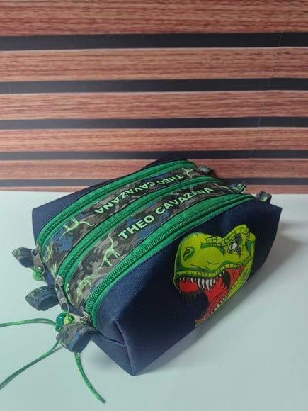 Estojo Triplo Dinossauro