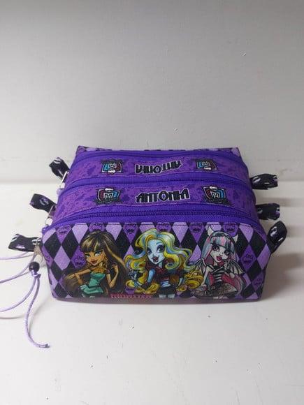 Estojo Triplo Monster High
