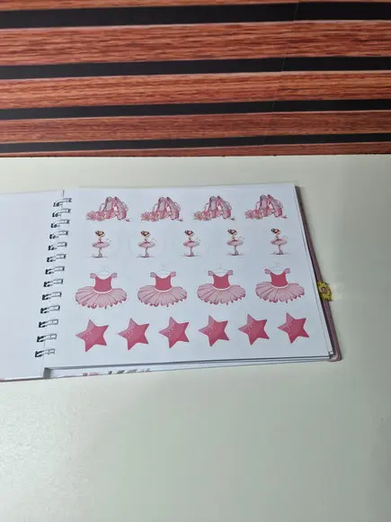 Caderno Desenho Bailarina