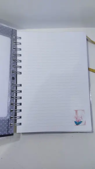 Caderno Letra Inicial