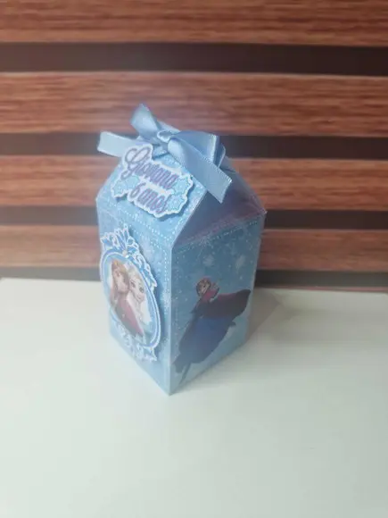 Caixa Milk Frozen