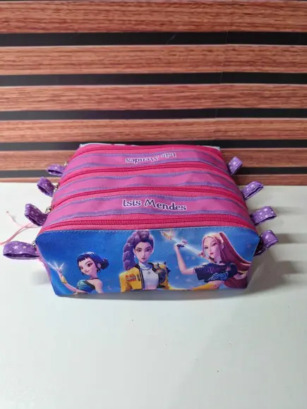 Estojo 4 Divisórias Guerreiras do Kpop