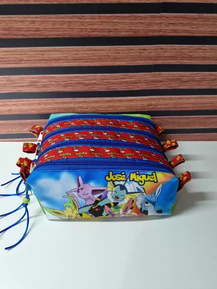 Estojo 4 Divisórias Pokemon